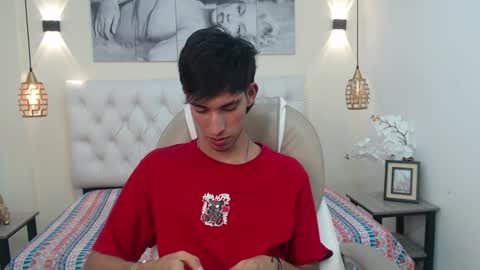 FER PHOENIX online show from 02.03.25