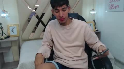 FER PHOENIX online show from 03.08.25