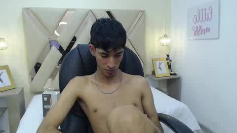 FER PHOENIX online show from 03.11.25