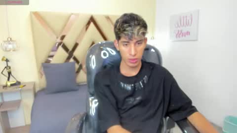 FER PHOENIX online show from 10.23.25