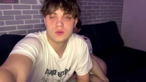 Tina and Tomas online show from 11.24.25