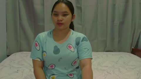 fhwilloughbyxx online show from 04.11.26