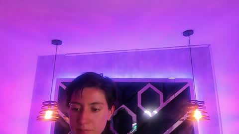   online show from 01.03.25