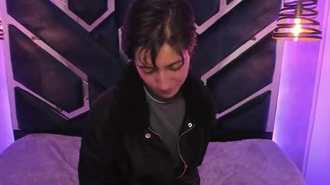   online show from 01.04.25