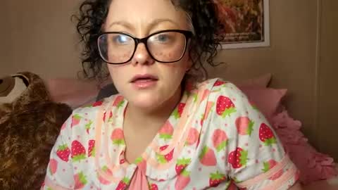 fieryminx67 online show from 09.19.25