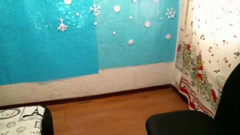 Snapshot of fierywoman158 chatting on 12.23.24 FIERYWOMAN online show from 12.23.24