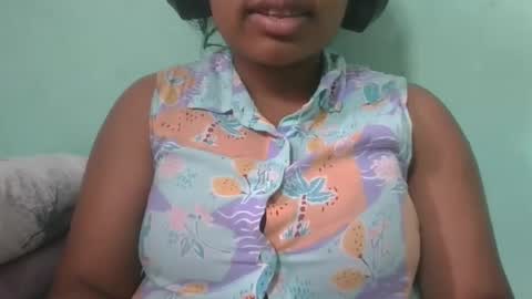 fifaalydia online show from 10.19.25