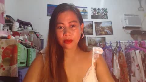 Snapshot of filipina_beauty69 chatting on 09.14.25 filipina beauty. online show from 09.14.25