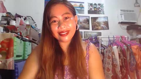 Snapshot of filipina_beauty69 chatting on 10.02.25 filipina beauty. online show from 10.02.25