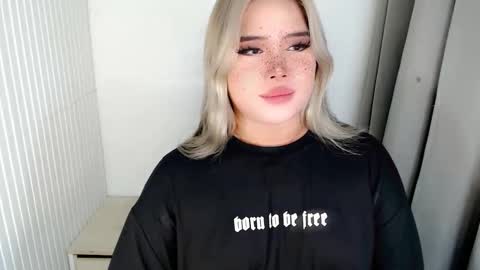  Angela  DONT FORGET TO FOLLOW AND GIVE ME APPRECIATION online show from 11.12.25