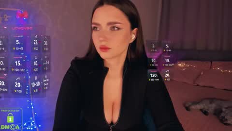 Snapshot of filister666 chatting on 10.05.25 LEEN online show from 10.05.25