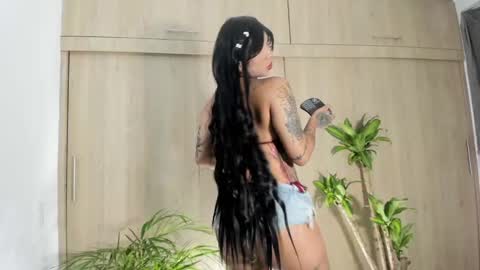 filletatouee online show from 10.31.25