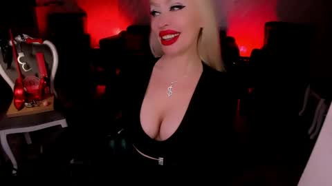 AlfaFemale online show from 05.15.26