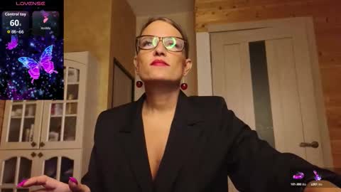 Lady online show from 09.12.25