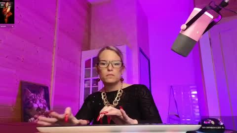 Lady online show from 04.18.26