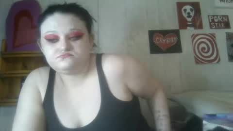 Snapshot of findommefoxi chatting on 02.03.26 findommefoxi online show from 02.03.26