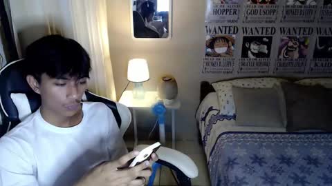 fineboii_rey18 online show from 04.29.26