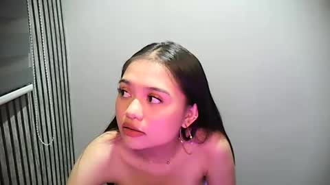 Snapshot of finekeona chatting on 02.21.26 KEONA online show from 02.21.26