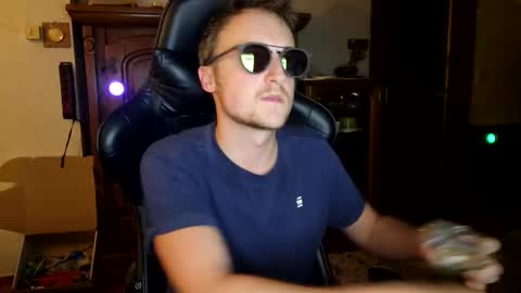 FingerExpert online show from 09.20.25