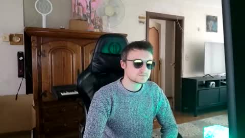 FingerExpert online show from 10.20.25