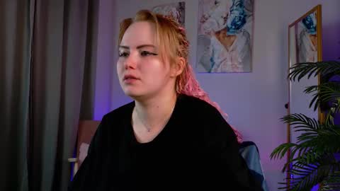 Fiona online show from 03.05.26