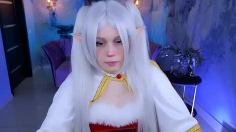 Snapshot of fioramarmoris chatting on 12.26.24 fiora online show from 12.26.24