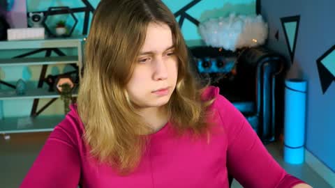 Snapshot of fioramarmoris chatting on 01.11.25 fiora online show from 01.11.25