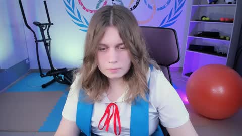 Snapshot of fioramarmoris chatting on 01.24.25 fiora online show from 01.24.25