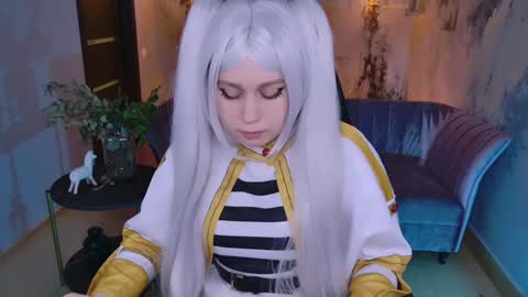 Snapshot of fioramarmoris chatting on 02.07.25 fiora online show from 02.07.25