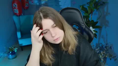 Snapshot of fioramarmoris chatting on 02.16.25 fiora online show from 02.16.25