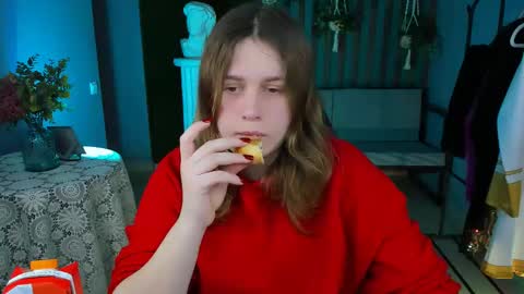 Snapshot of fioramarmoris chatting on 02.22.25 fiora online show from 02.22.25