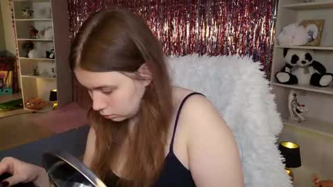 fiora online show from 04.17.26