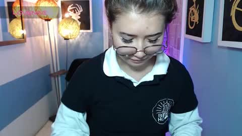 Snapshot of fiorellaa_delsd chatting on 09.15.25 Fiorellaa online show from 09.15.25