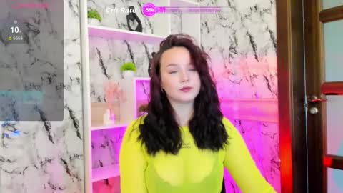 Snapshot of fire_emily chatting on 09.21.25 fire_emily online show from 09.21.25