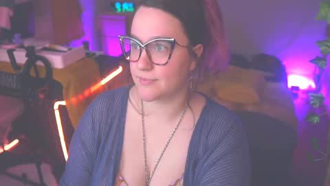 Lio Roxy online show from 04.04.26