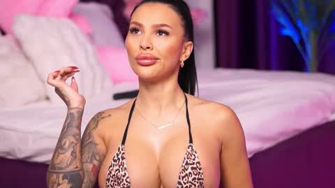 Fires Bomb 777 online show from 02.28.25