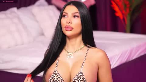 Fires Bomb 777 online show from 03.04.25