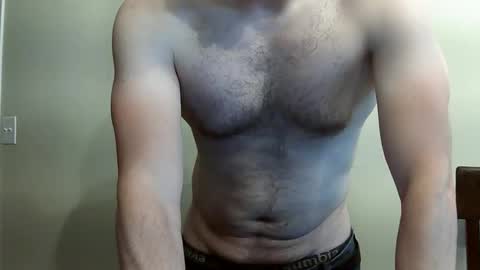 Snapshot of fithubby80 chatting on 10.20.25 fithubby80 online show from 10.20.25