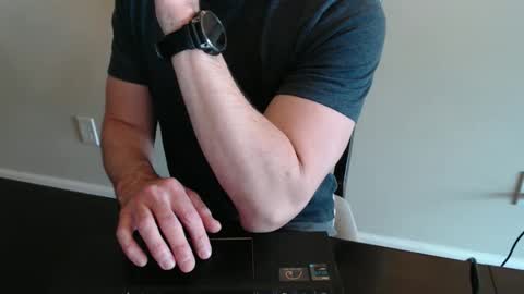 fithubby80 online show from 03.27.26