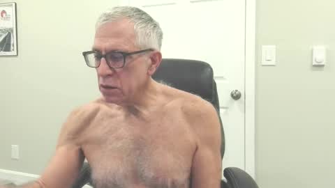 Snapshot of fitman999 chatting on 01.19.26 Jon online show from 01.19.26