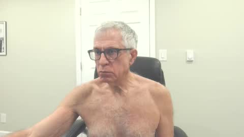 Snapshot of fitman999 chatting on 02.14.26 Jon online show from 02.14.26