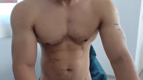 Snapshot of fitnessbody92 chatting on 03.01.25 Farid online show from 03.01.25