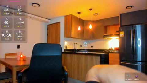 Elias Valencia online show from 12.16.25