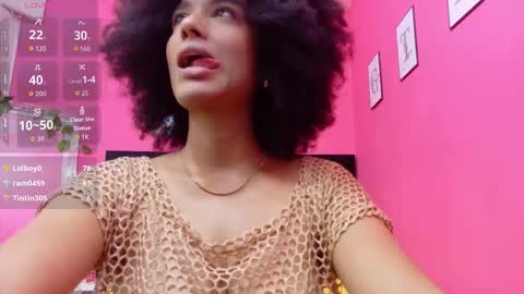 Snapshot of fitsexxyebony chatting on 02.12.26 Violetta online show from 02.12.26