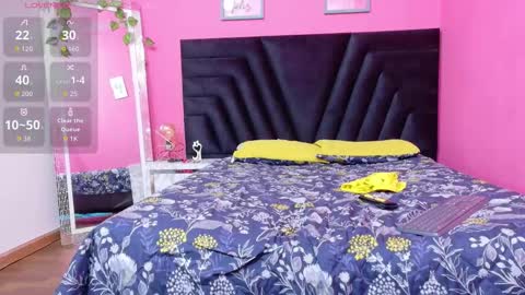 Snapshot of fitsexxyebony chatting on 02.21.26 Violetta online show from 02.21.26