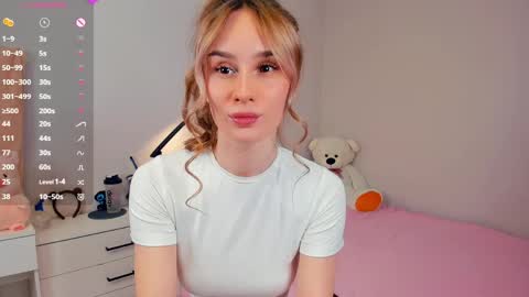 Kira online show from 03.31.26