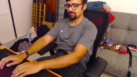 fizz6572 online show from 10.17.25