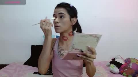 Snapshot of flacapaisa chatting on 12.19.25 nova online show from 12.19.25