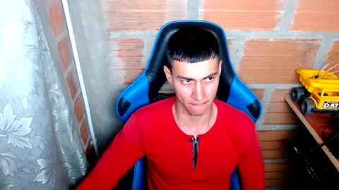 Snapshot of flacolatind chatting on 01.05.25 FLACO online show from 01.05.25