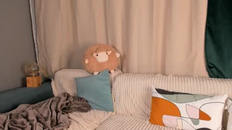 Amelia online show from 04.16.26